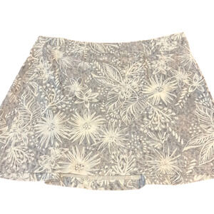 Ripskirt hawaii beautiful gray and white floral pattern.  blue